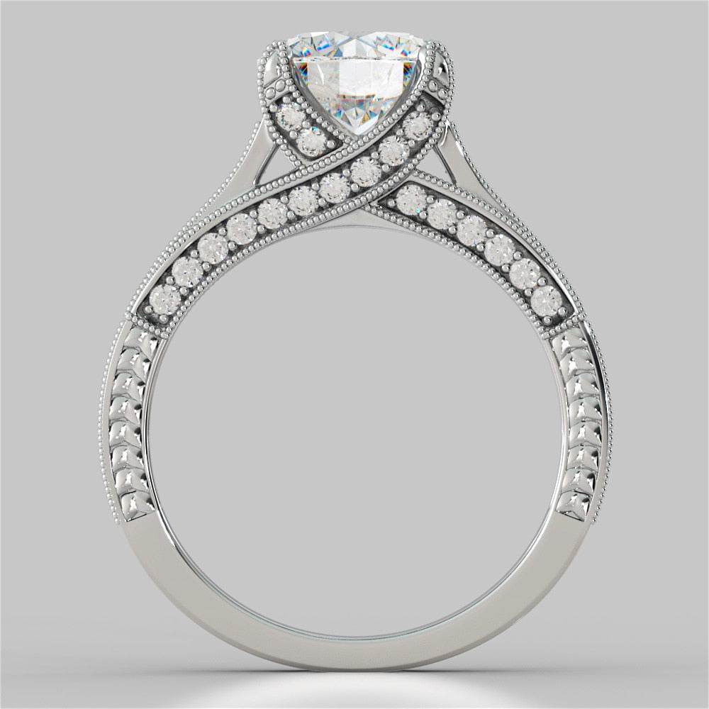 Antique Style Round Cut Wedding Set