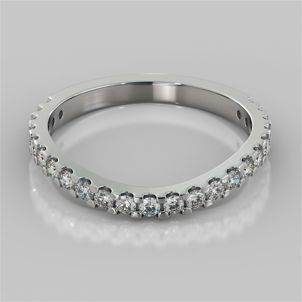 Scalloped-Setting Wedding Band