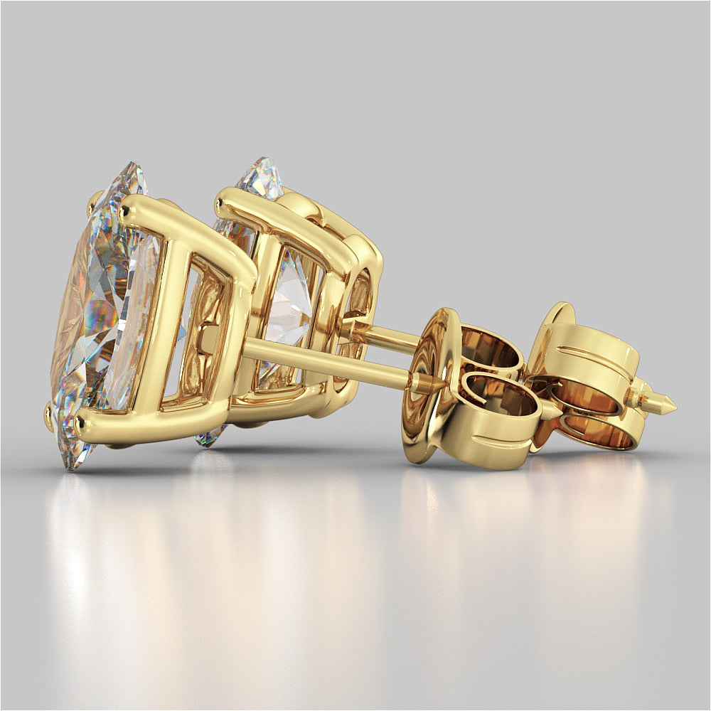 Lab grown Diamond Oval Cut Stud Earrings