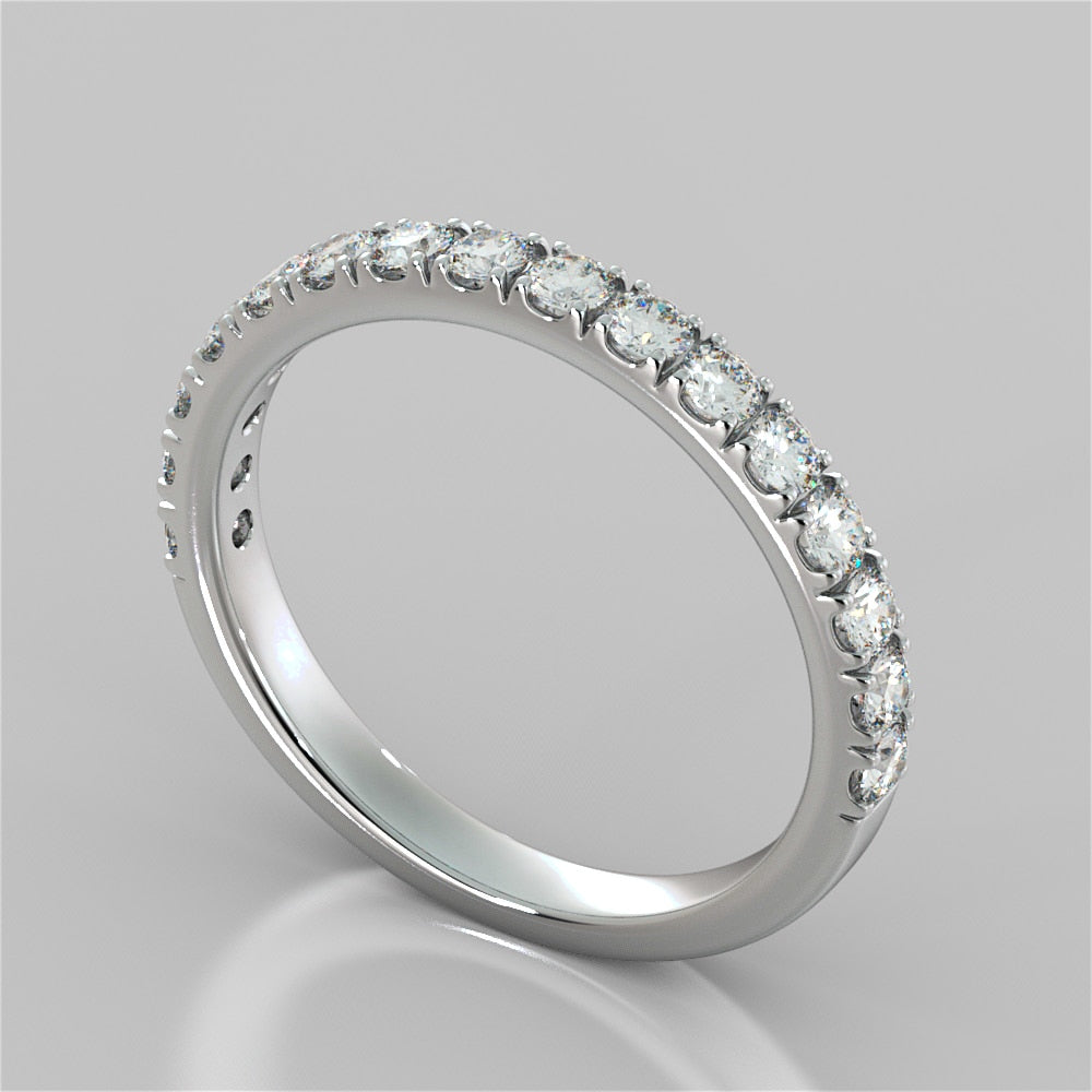 Round Cut Scallop Style Wedding Band With Accents